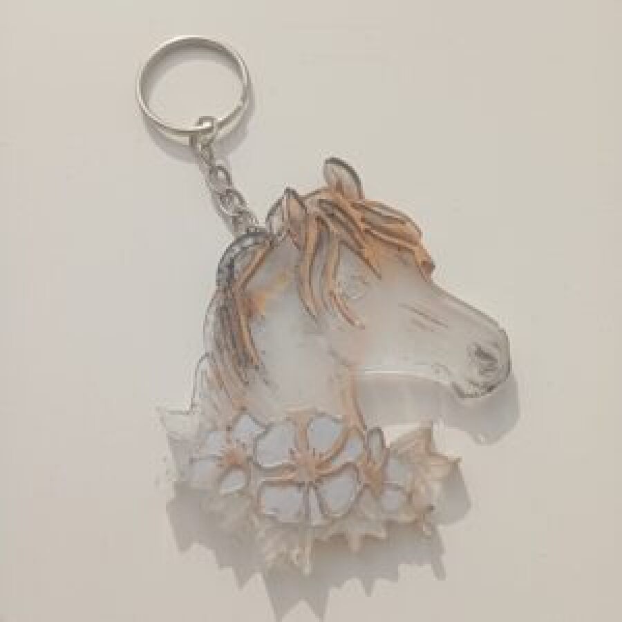 Porte clés Cheval avec fleurs